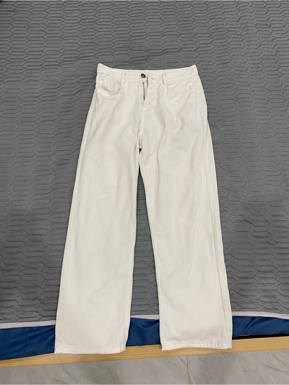 Men's White Straight Fit Chinos